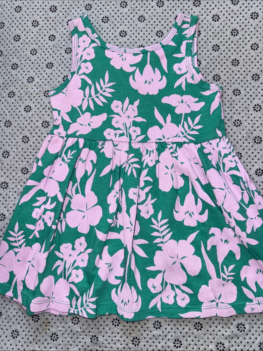🛍PRETTY LITTLE GIRLS  DRESS SIZE 18 MONTHS 🛍